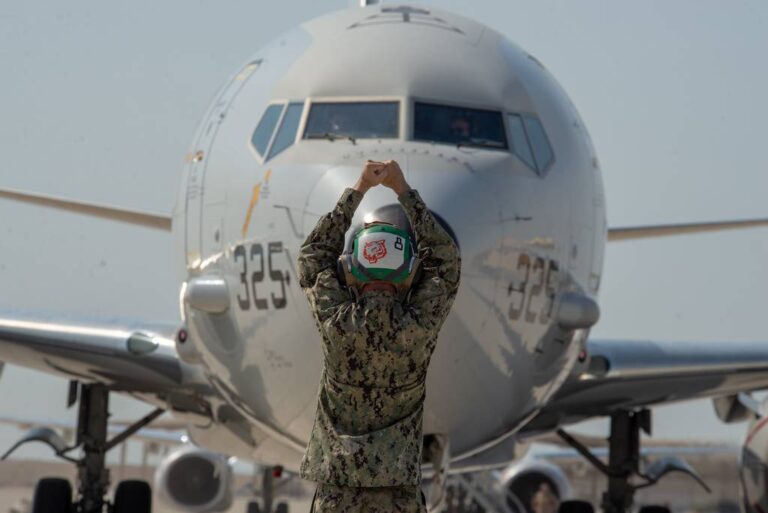 Made-in-Canada advocates rally against Ottawa’s Boeing P-8 preference